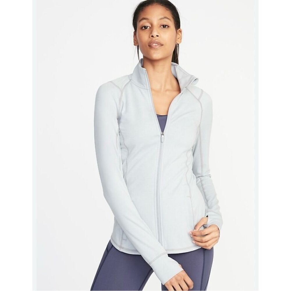 ❤️Old Navy Fitted Soft Brush Active Jacket
